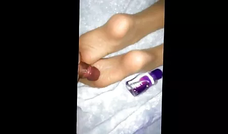 メイド衣装で エロ 動画 たつ