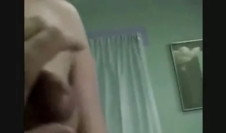 Pikaperは入り口でロシアの観光客を犯した 女性 の ため の 無料 エロ