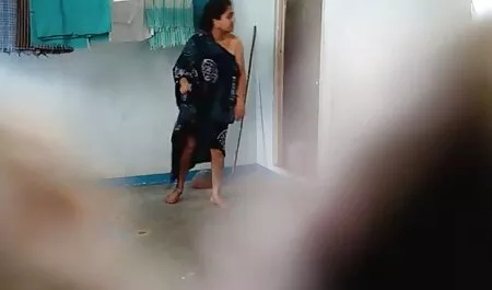 多くのオーガズムがあります 女性 アダルト 巨乳