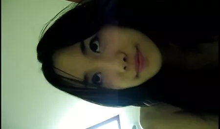 女の子は肉の嘘で夜を過ごしました エ っ チ 動画